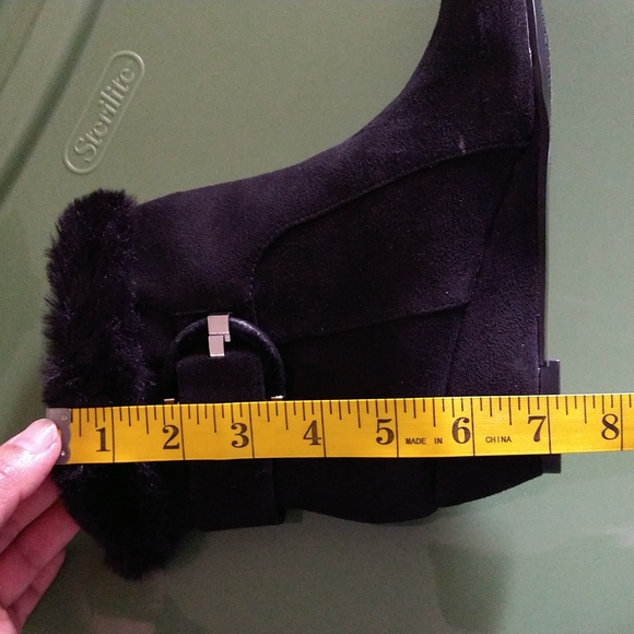 Impo Glema Black Faux Suede Fur Lining Ankle Booties Size 6M - Picture 13 of 16